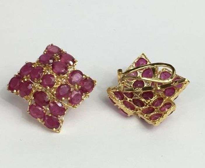 14KT SOLID YELLOW GOLD NATURAL RUBY EARRINGS- 12.00 CARATS!