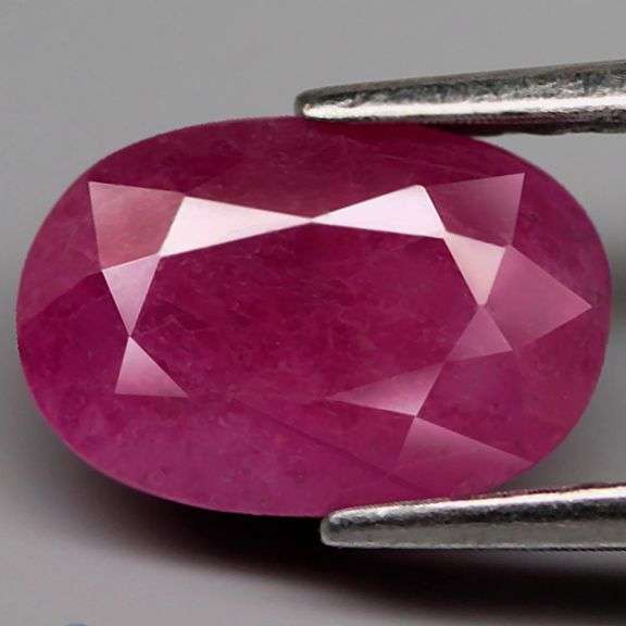 Stunning violet red 2.02ct Ruby