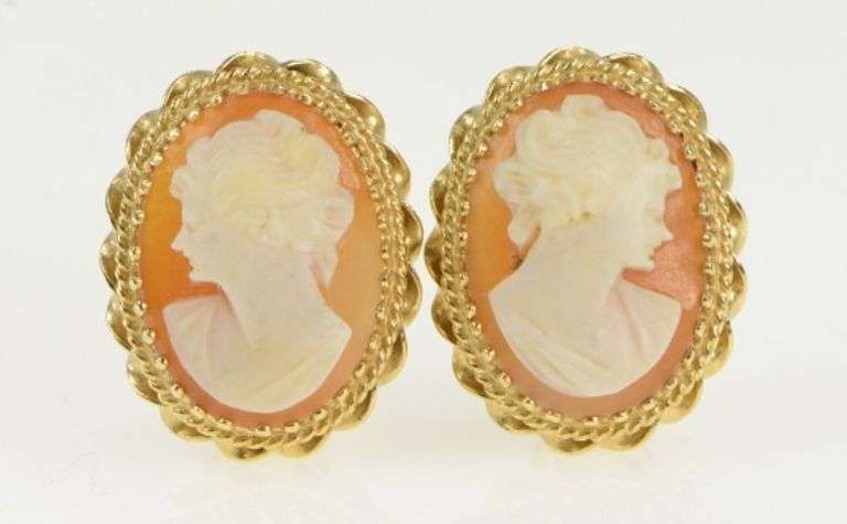 14K Yellow Gold Ornate Vintage Carved Shell Cameo Clip Back Earrings