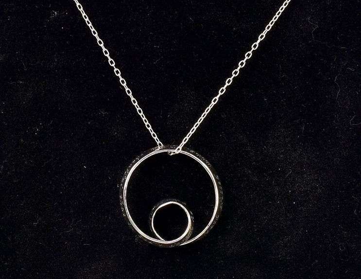 Circle Pendant Necklace In Sterling Silver