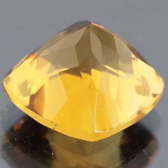 Striking 7.87ct golden yellow Citrine