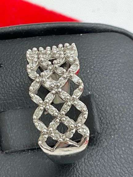 CERTIFIED BRAND NEW LADIES 14K WHITE GOLD AND DIAMOND RING / BAND