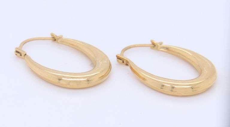 Simple Yellow Gold Earrings