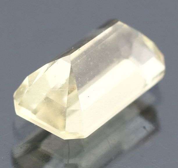 Gorgeous 3.02ct unheated yellow Feldspar
