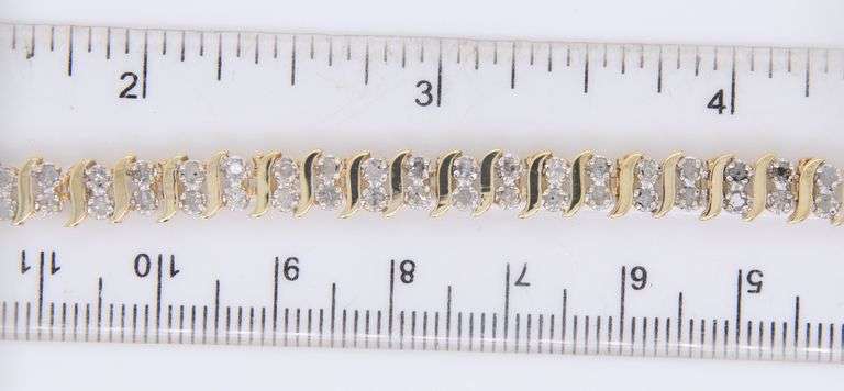 Gorgeous Yellow Gold 0.50ctw Diamond S Link Tennis Bracelet