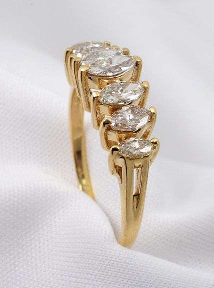 Flashy Marquise Diamond Pyramid Ring