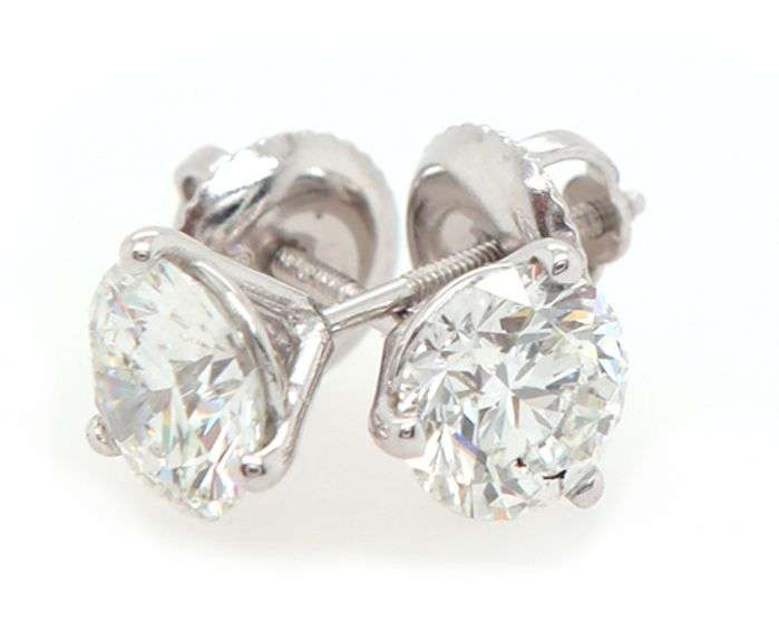 GIA Certified 1.60ctw Round Diamond Solitaire Stud Earrings in 14K