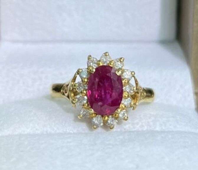 14KT SOLID YELLOW GOLD NATURAL RUBY & DIAMOND COCKTAIL RING