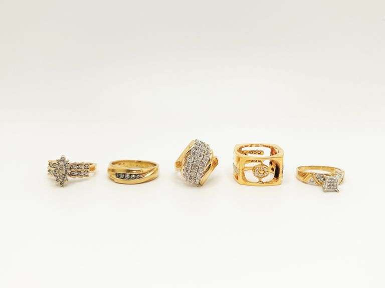 5 Beautiful Solid Gold Rings!