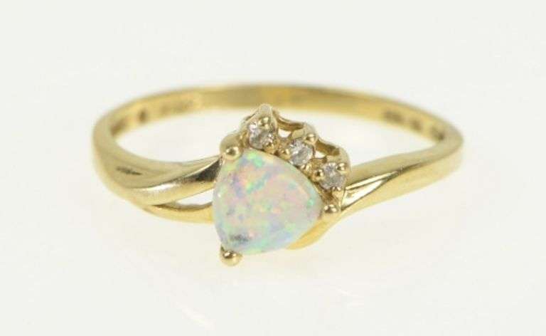 10K Yellow Gold Trillion Syn. Opal CZ Vintage Statement Ring