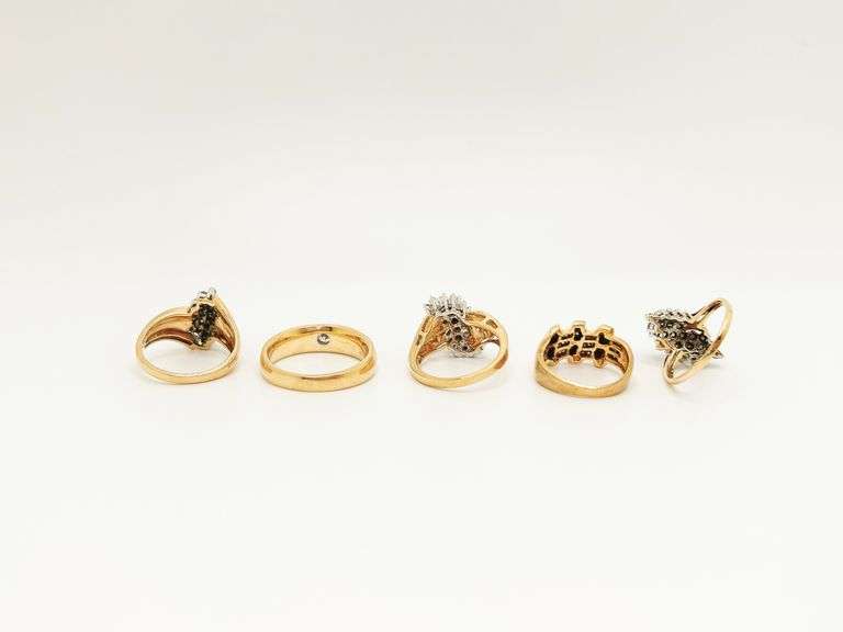 5 Beautiful 14k Solid Gold Rings!