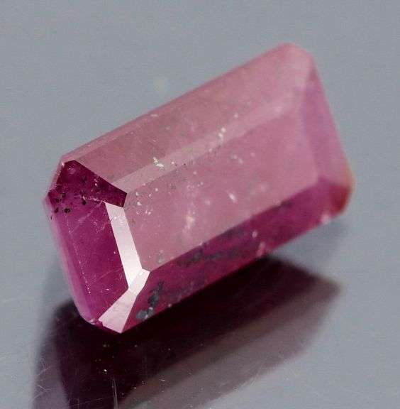 Stunning violet red 4.69ct unheated Winza Ruby