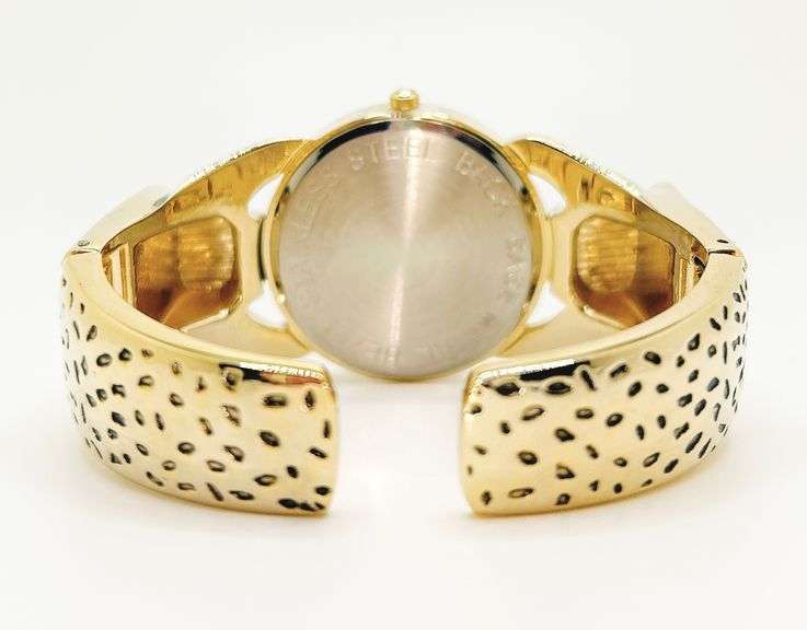 18kt GP Leopard Geneva Bangle Watch