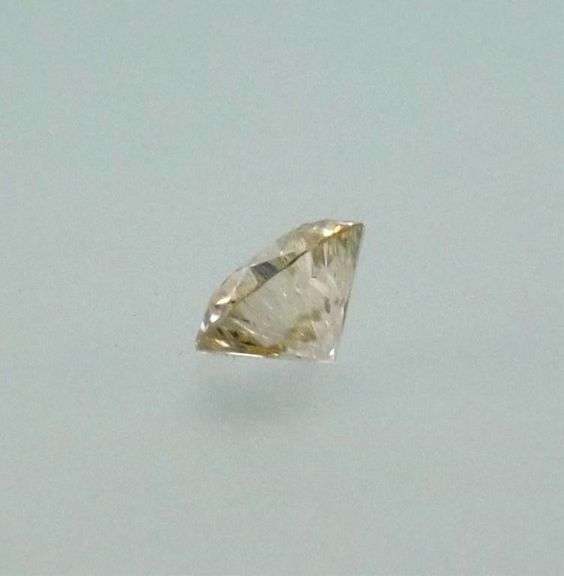 Sparkling 3.26 Ct. VVS1 Round Cut Fire Moissanite