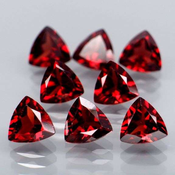 Premium 7.34ct trillion cut cherry red Garnet set