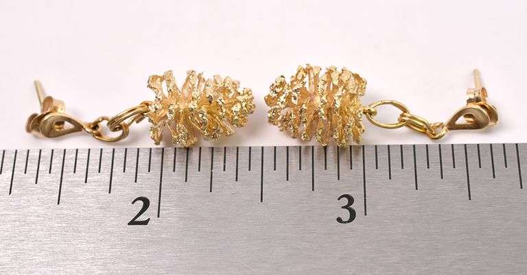 Elaborate Pinecone Dangle Earrings In 14K Yellow Gold