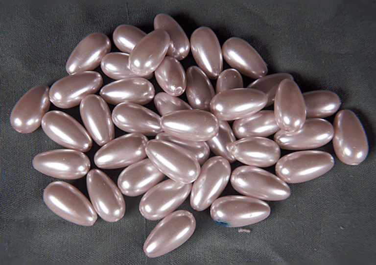 Lilac Teardrop Glass Bead