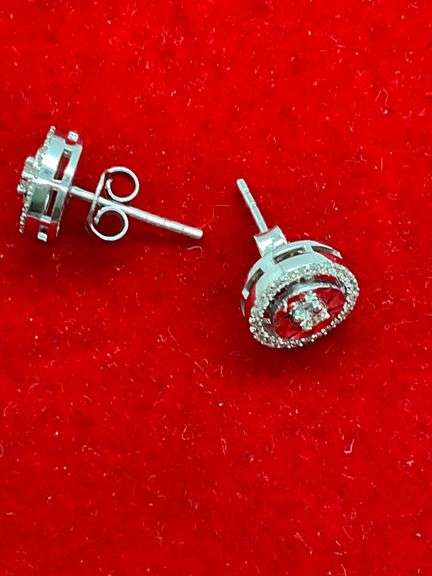 CERTIFIED BRAND NEW 14K WHITE GOLD AND DIAMOND STUD EARRINGS.