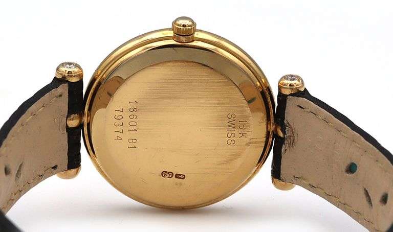 Van Cleef & Arpels Classic La Collection 18601,18K  Diamond watch
