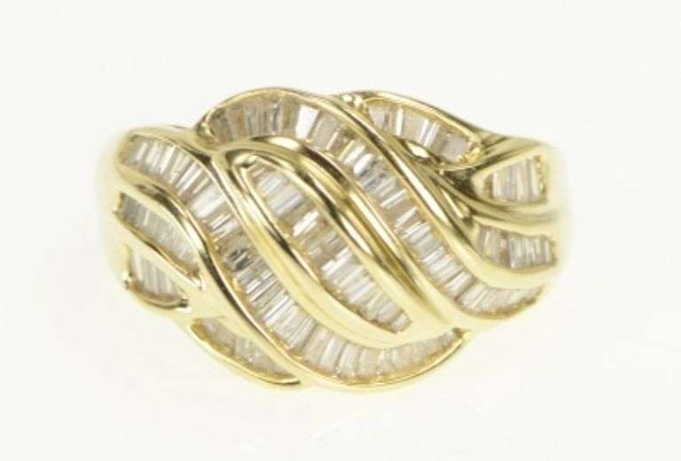 14K Yellow Gold 1.20 Ctw Baguette Diamond Wavy Statement Ring