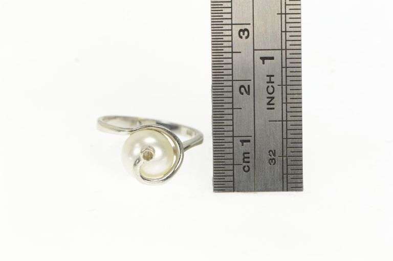 14K White Gold Retro Pearl Swirl Design Statement Vintage Ring