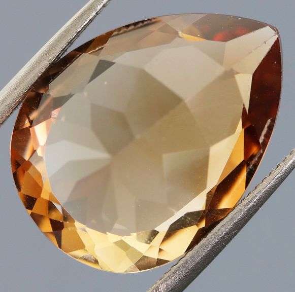 Lovely 9.50ct pear cut Imperial Topaz