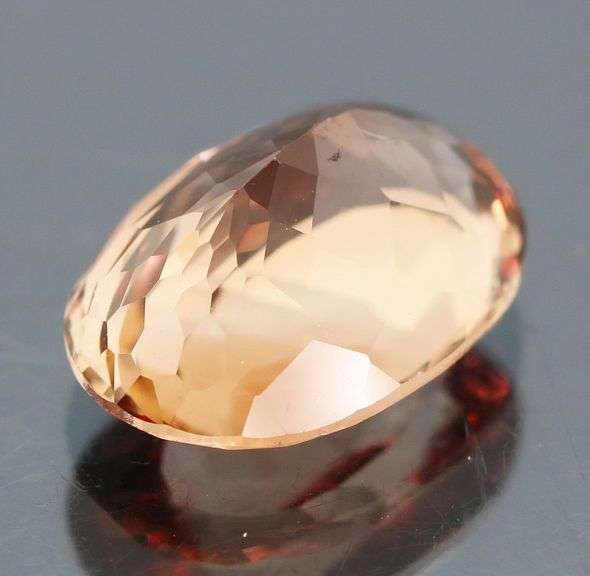 Captivating 6.43ct high fire Imperial Topaz