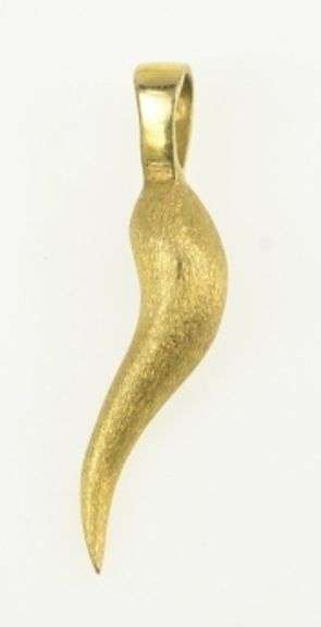 14K Yellow Gold Traditional Italian Horn Protection Symbol Pendant