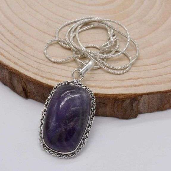 Natural Untreated 30 Ct Amethyst Pendant
