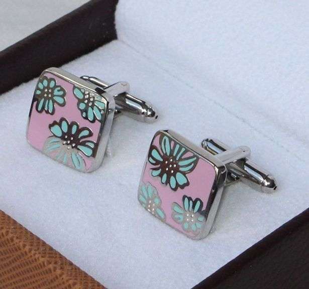 Handsome Pair Jeweled Style Cufflinks By Carelli