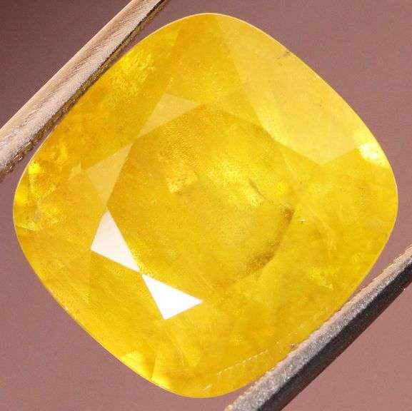 Huge! 9.80 carat untreated Russian Sphene