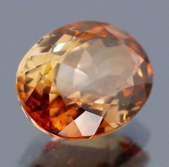 Premium 8.27ct bi-color Imperial Topaz