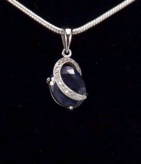 Natural 3.5 Ct Midnight Blue Sapphire Pendant