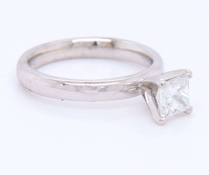 Brilliant White Gold 0.74ctw Princess Cut Diamond Engagement Ring