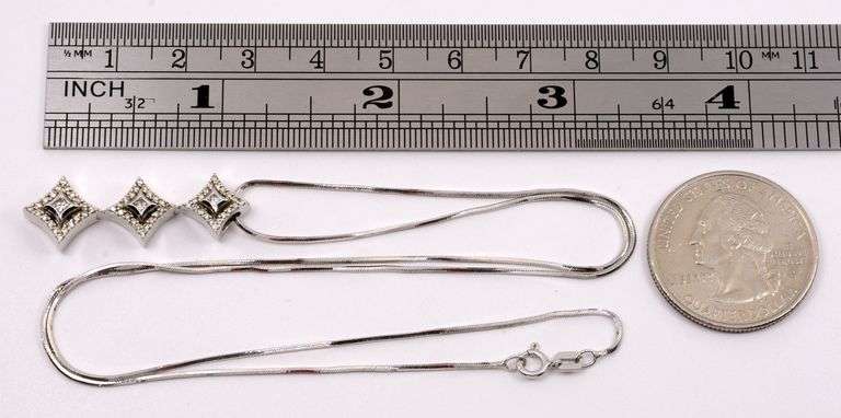 Modern White Gold Diamond Clusterr Pendant