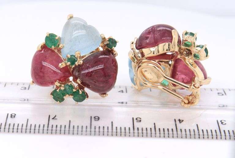 Charming Yellow Gold Heart Cab Ruby & Aquamarine and Emerald Art Deco Clip on Earrings