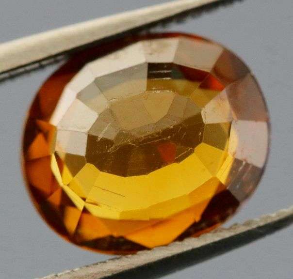 Top luster 2.06ct natural Imperial Zircon