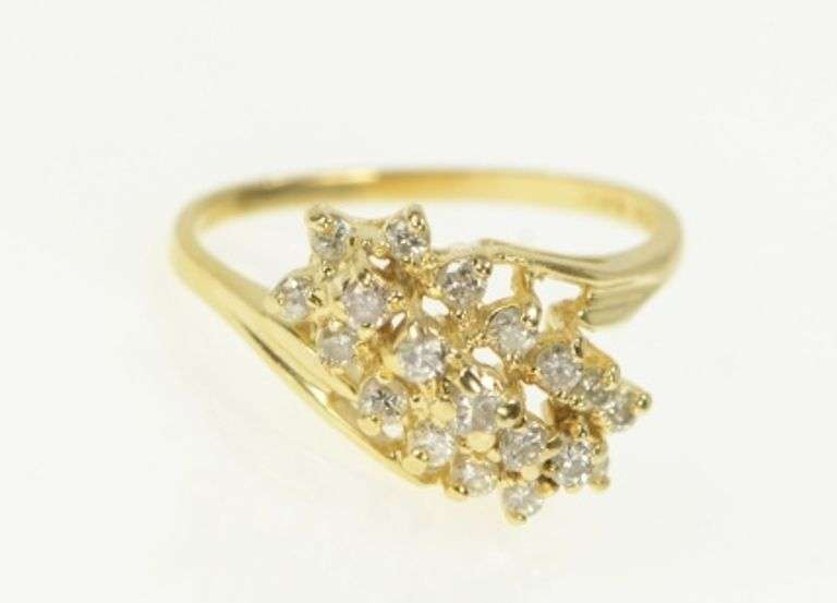 14K Yellow Gold 0.30 Ctw Diamond Cluster Vintage Bypass Ring