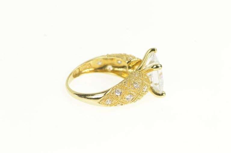 14K Yellow Gold Princess Milgrain Lattice Travel Engagement Ring