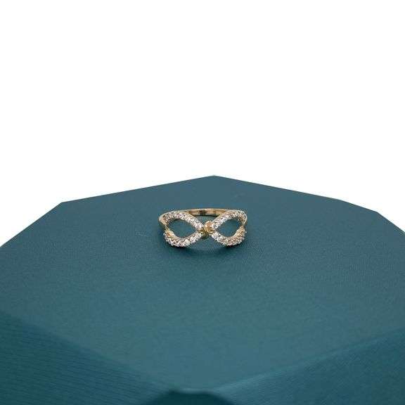 14K Gold Sparkling Infinity Ring