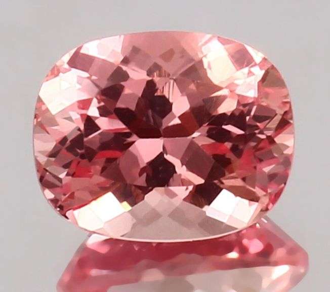 8.85 CARAT PADPARADSCHA SAPPHIRE CUSHION CUT LOOSE GEMSTONE