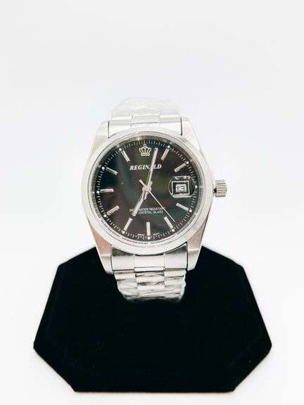 Men's SS Classic Diver Watch w/ Day Date