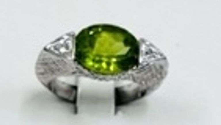 DESIGNER VINTAGE RING