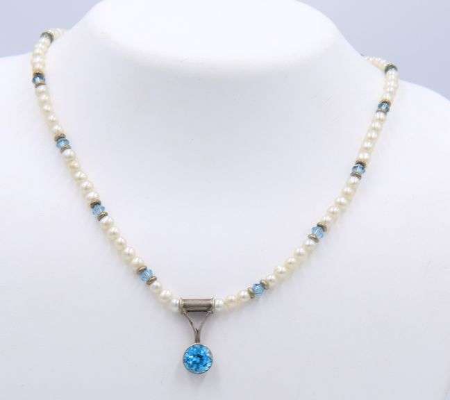 Group Lot of Vintage 925 Sterling Silver Necklaces