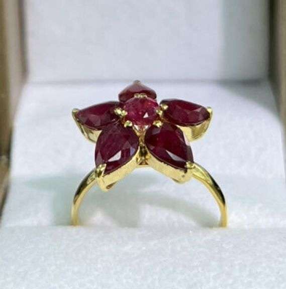 14KT SOLID YELLOW GOLD NATURAL RUBY COCKTAIL RING