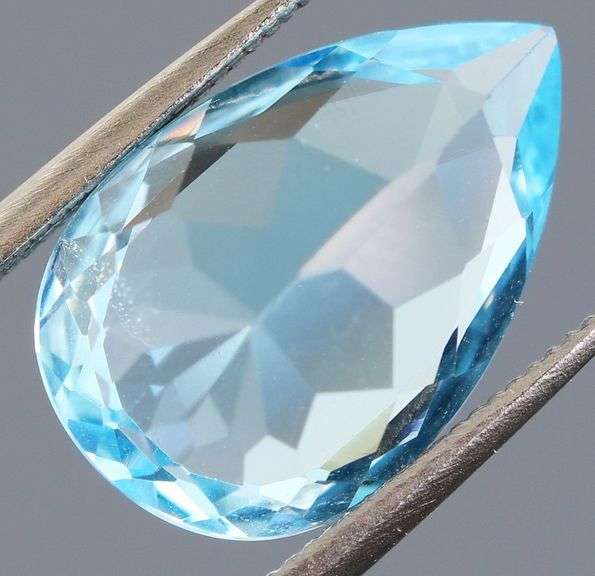 Super vibrant 5.15ct Swiss blue Topaz