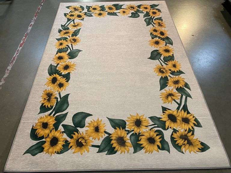 Accent Rug 5x8
