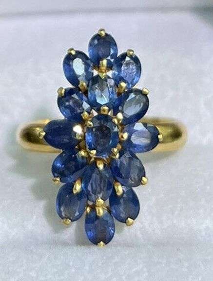 14KT SOLID YELLOW GOLD & 5.0 CARAT NATURAL BLUE SAPPHIRE COCKTAIL RING