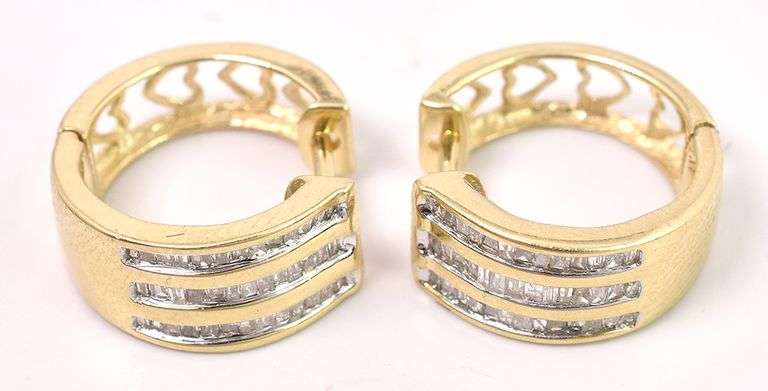 Delightful Heart And Diamond Hoop Earrings In 14K Yellow Gold
