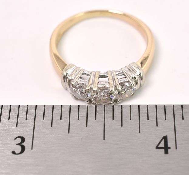 Beautiful Diamond Ring In 14K Yellow Gold